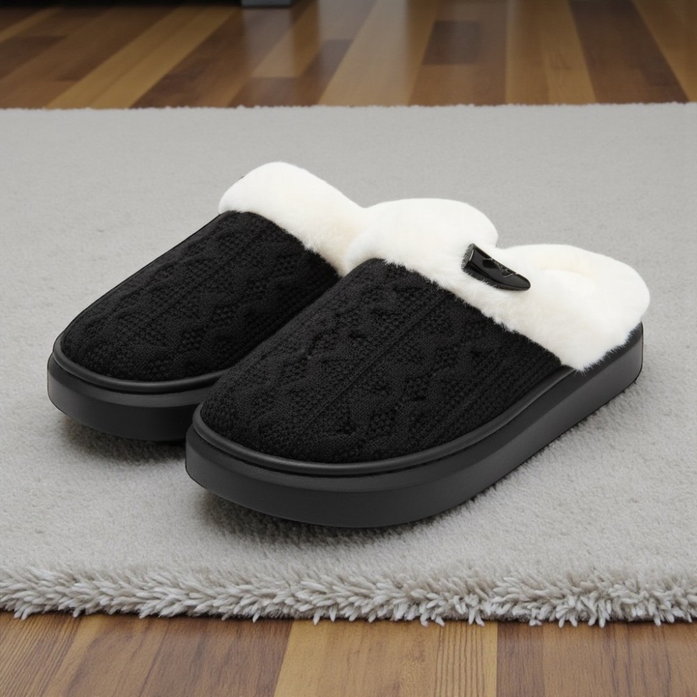 Woman Winter Slippers Wool Shape BLack Woman Winter Slippers Wool Shape BLack