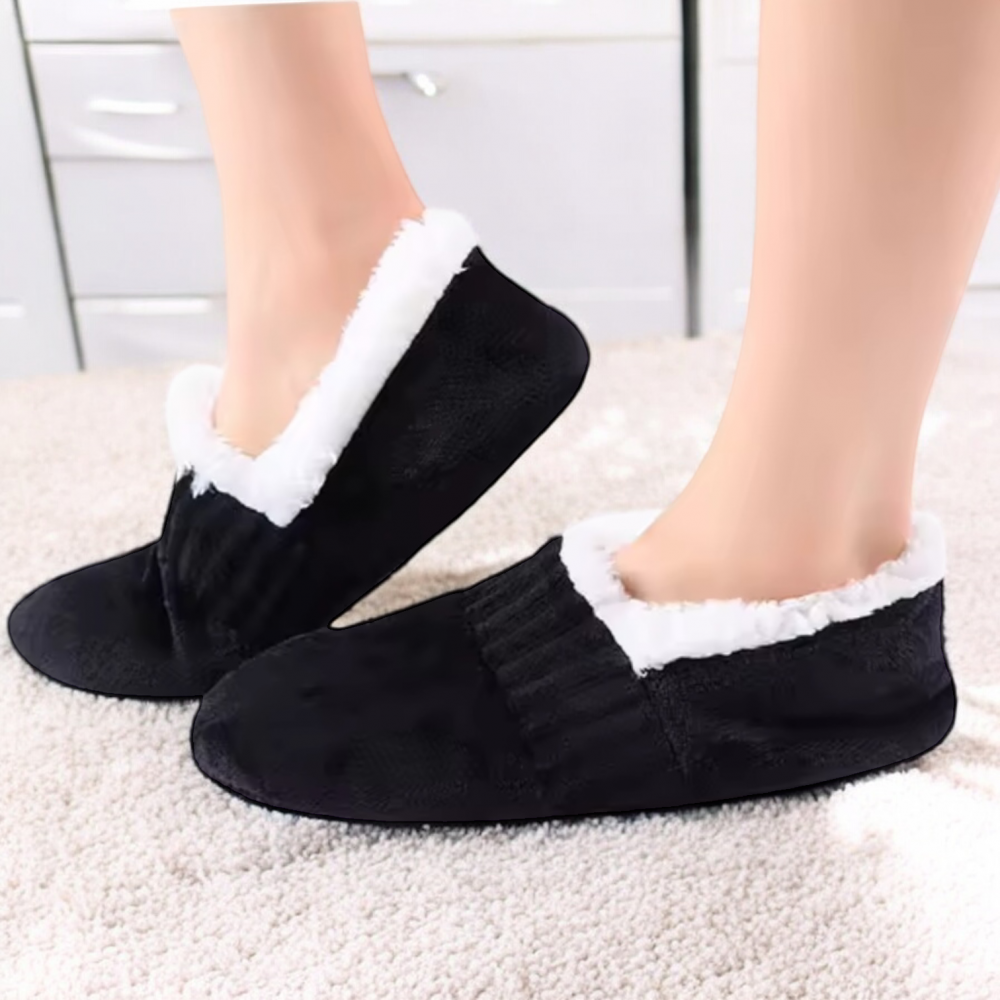 Men Indoor Winter Slippers Soft Lined Black