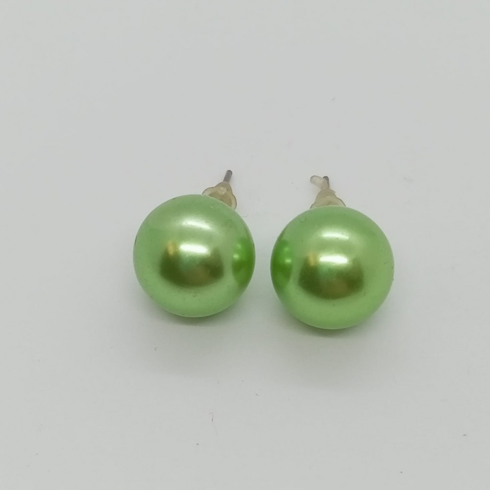 Pearl Earrings Pastel Green